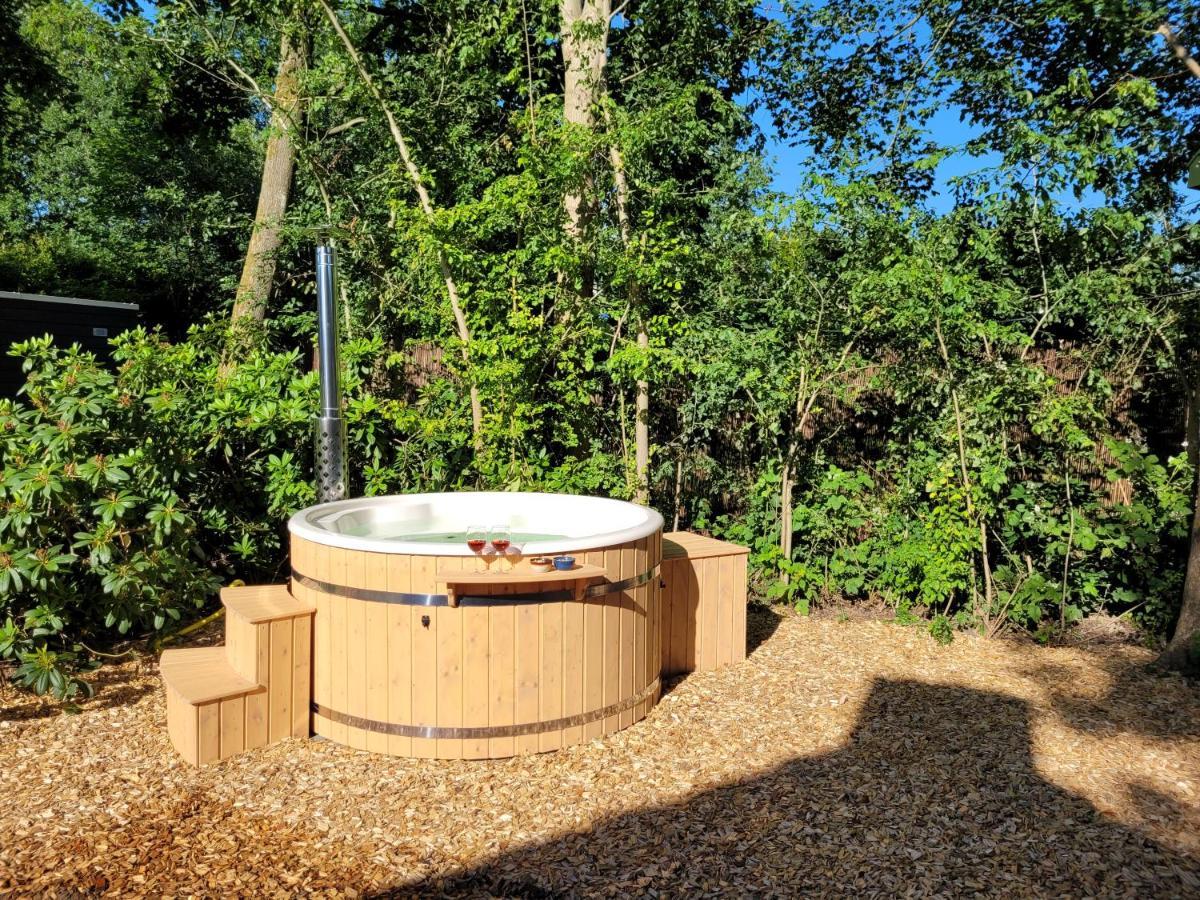 Retro Chic Wellness Met Hottub & Sauna Ewijk Zewnętrze zdjęcie
